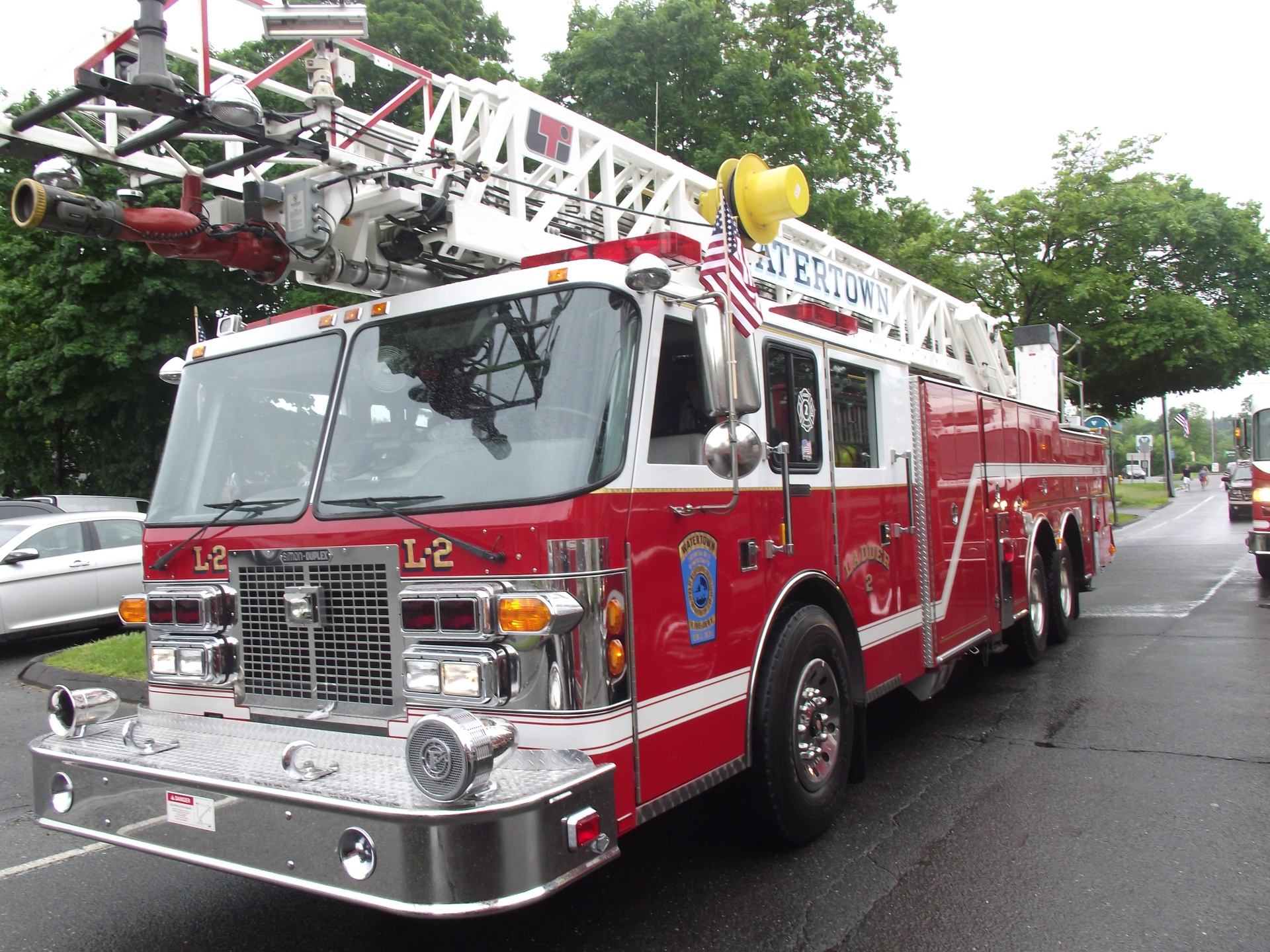 Ladder 2 - 1992 Simon Duplex / LTI - 110' Aerial Ladder
